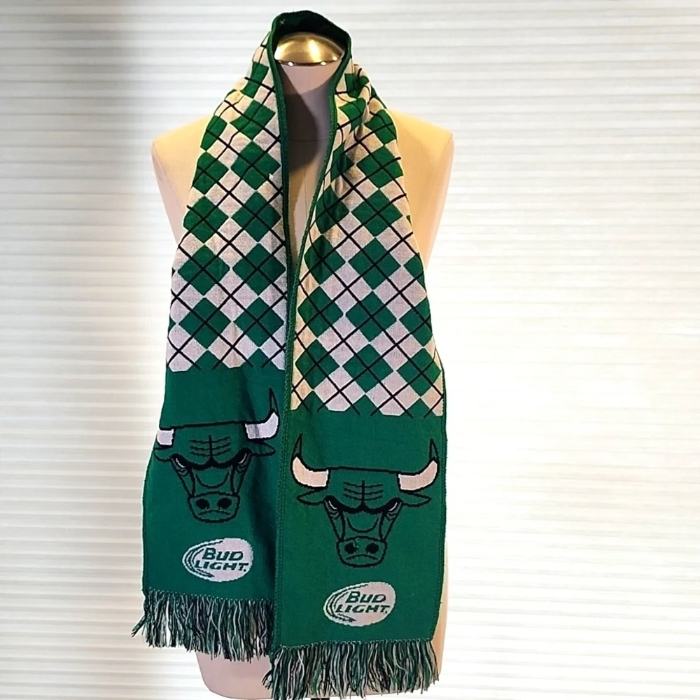 🧣 Chicago Bulls x Bud Light Green Checkered Fringe Scarf – Limited Edition NBA